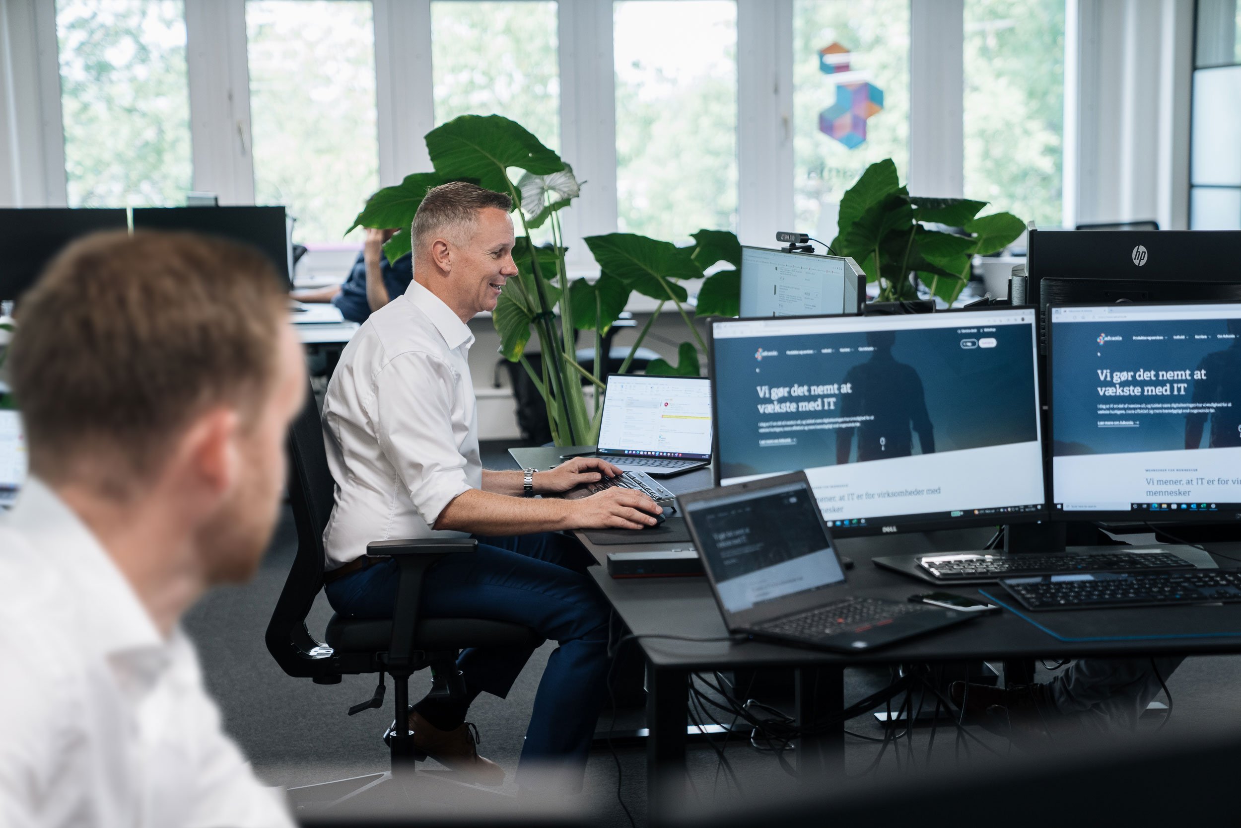 miljø - kontor - steen - workplace